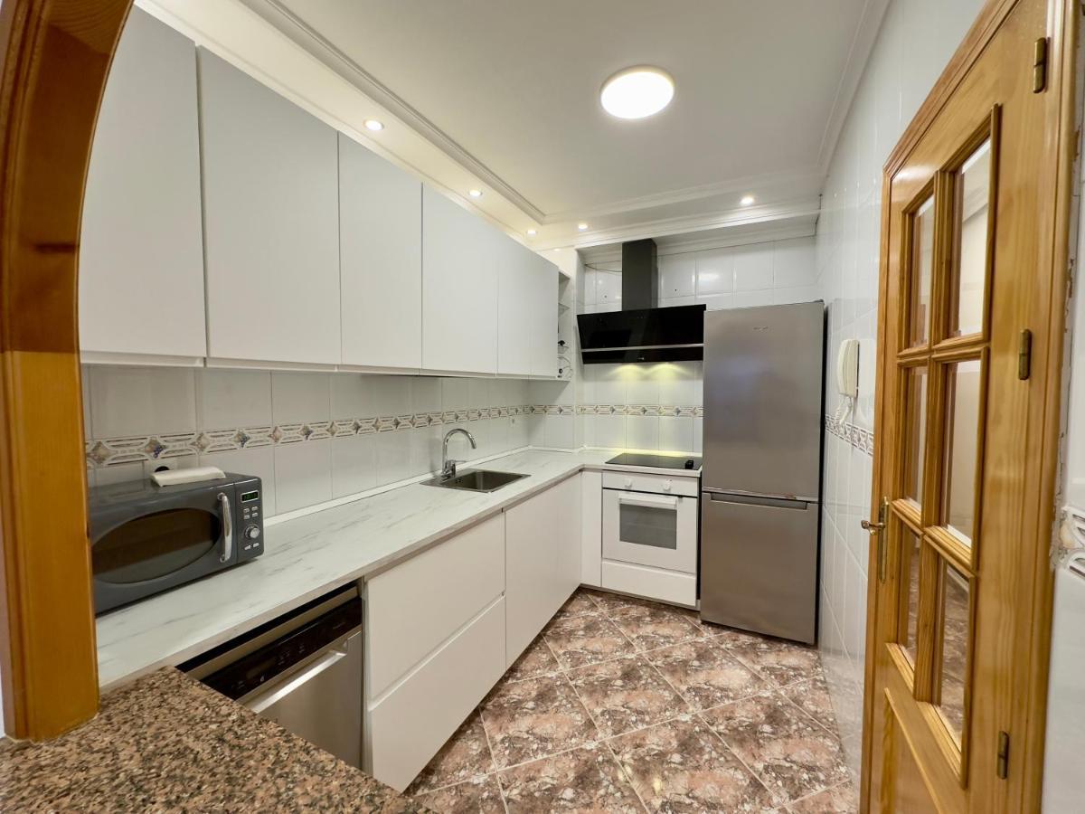 Modern Apartment On Playa Del Cura Torrevieja Kültér fotó